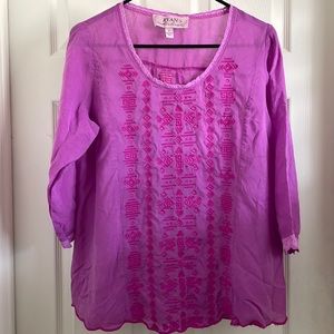 RYAN MICHAELS  pretty & feminine tribal embroidered Cupro  popover blouse